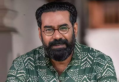 சிவகார்த்திகேயன் படத்தில் பிஜு மேனன்!